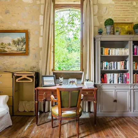 Un Mix Dei Pezzi Migliori Di Un Castello E Una Villa Bonassola